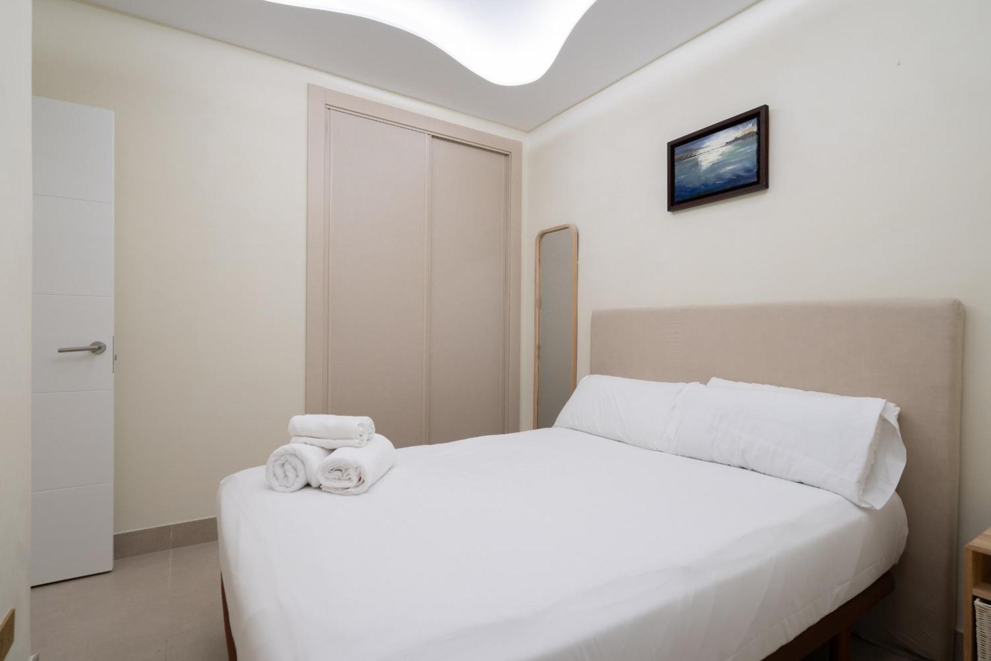 Apartamento Exclusivo En El Retiro Metro Ibiza Alquiler Temporal Madryt Zewnętrze zdjęcie